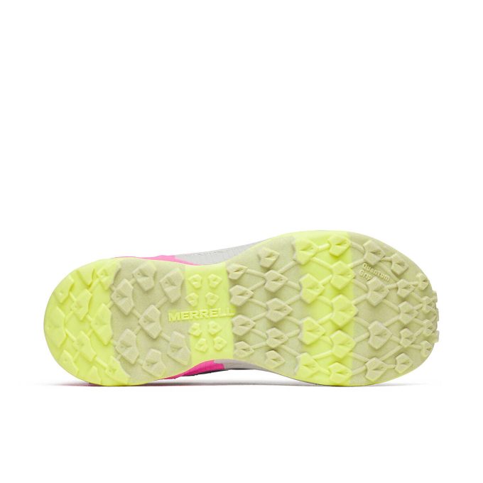 El pico de agilidad del niño grande El pico de agilidad del niño grande